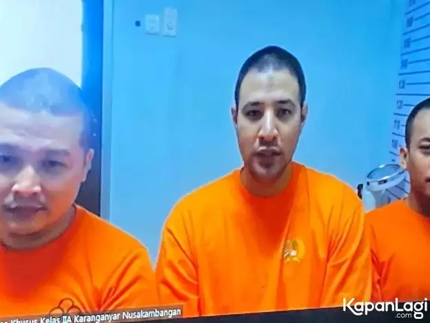 Ammar Zoni ingin nikahi Dokter Kamelia © Kapanlagi.com Ammar Zoni ingin nikahi Dokter Kamelia © Kapanlagi.com