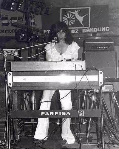 pemeran dokter di sinetron Si Doel © berbagai sumber pemeran dokter di sinetron Si Doel © berbagai sumber