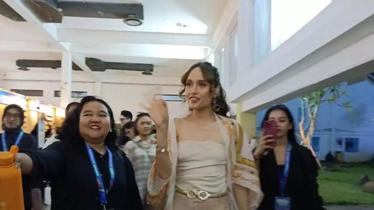 Cinta Laura putuskan bergaya hidup ramah lingkungan, tak mau jadi penyebab kesengsaraan orang lain