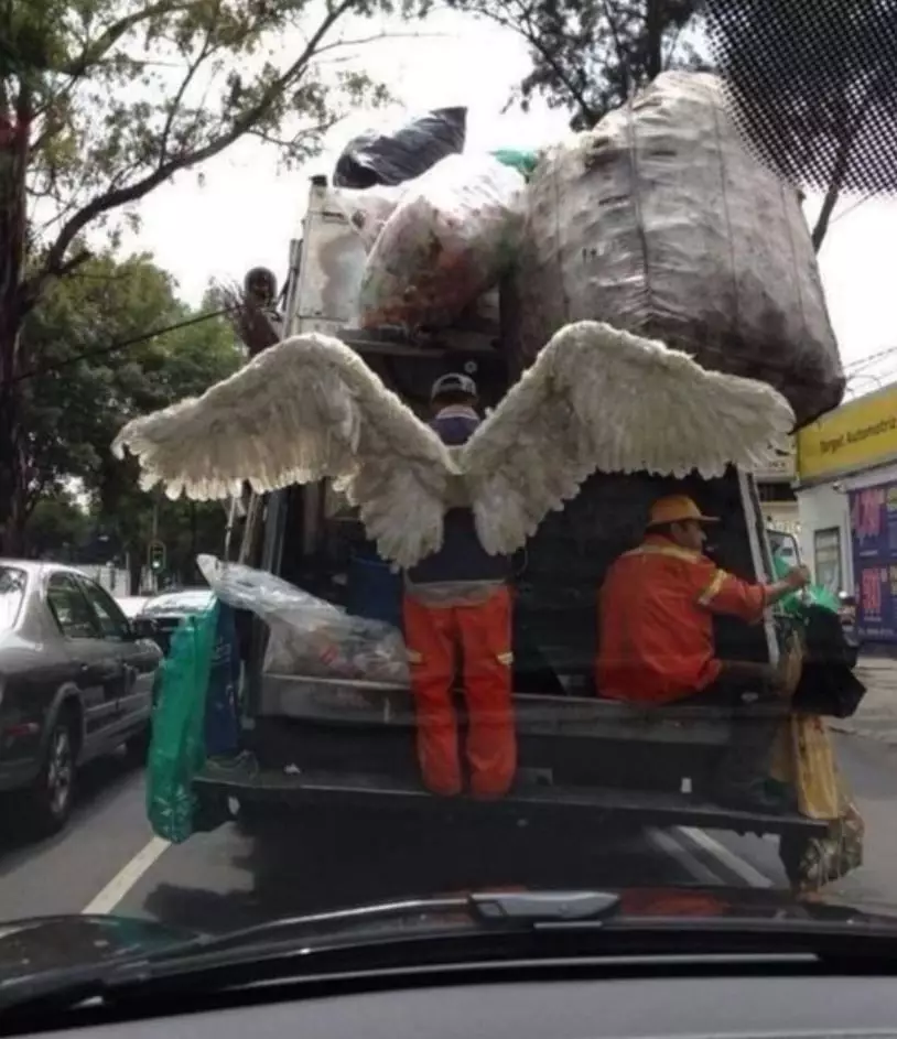 saku belakang celana © berbagai sumber saku belakang celana © berbagai sumber