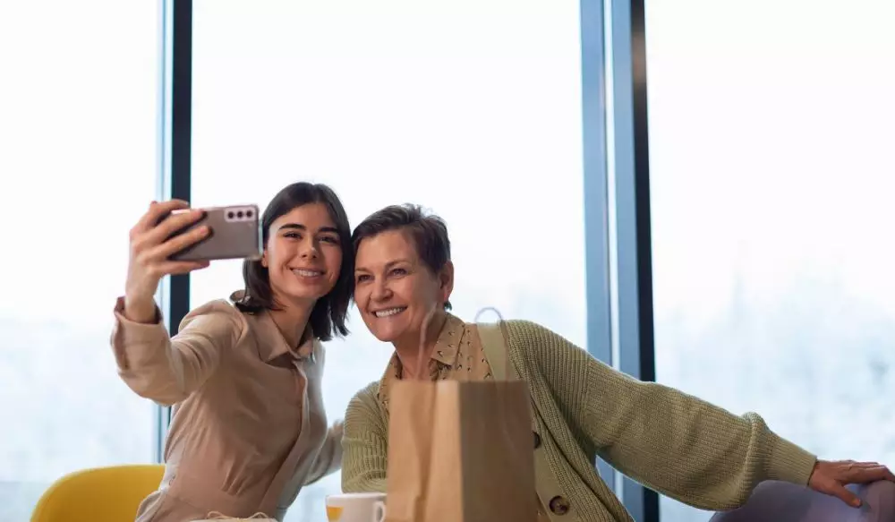 Kata-kata mutiara tentang ibu penuh ketulusan © 2025 berbagai sumber