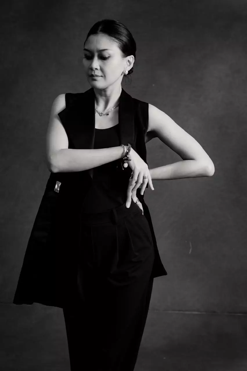 Marissa Anita gugat cerai suami bule Andrew Tigg © 2025 X Marissa Anita gugat cerai suami bule Andrew Tigg © 2025 X