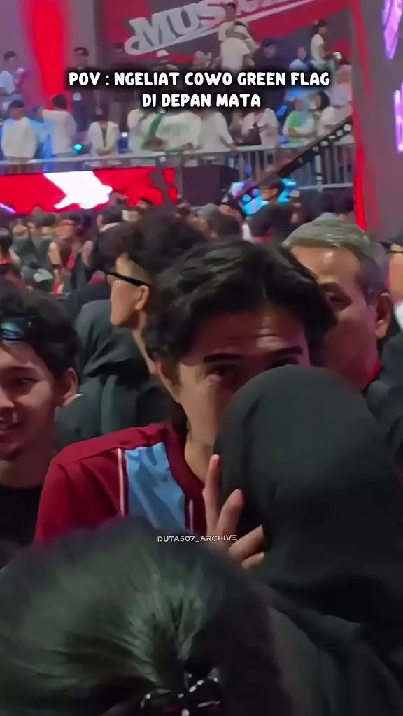 Duta Sheila On 7 cium istri usai tanding © 2025 brilio.net