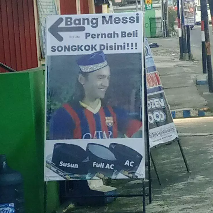 tulisan kocak di pasar © berbagai sumber