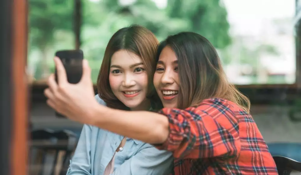 Kata-kata bijak tentang sahabat yang setia © 2025 berbagai sumber Kata-kata bijak tentang sahabat yang setia © 2025 berbagai sumber