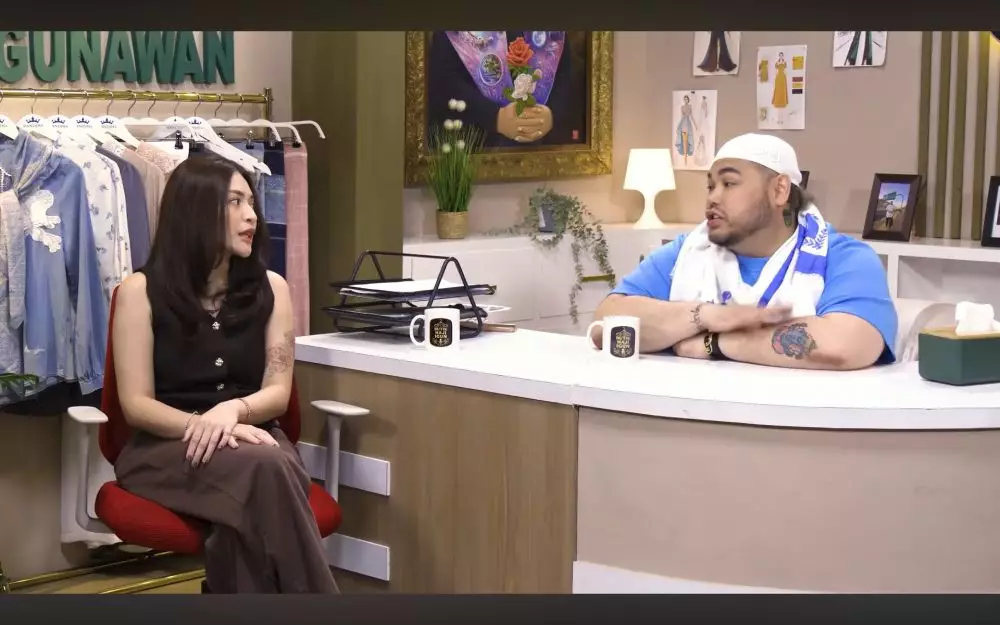 Nathalie Holscher bantah isu pindah agama © 2025 brilio.net Nathalie Holscher bantah isu pindah agama © 2025 brilio.net