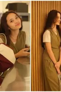 Zaskia menyampaikan bahwa momen tersebut merupakan salah satu tanda memasuki fase baru sebagai orang tua remaja perempuan.