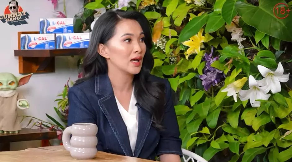 Sherly Tjoanda ungkap perubahan putra bungsu © YouTube Sherly Tjoanda ungkap perubahan putra bungsu © YouTube