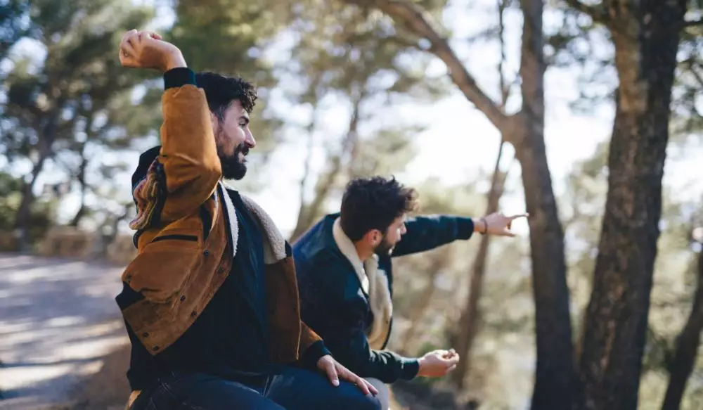 100 Kata-kata bijak tentang pertemanan yang tulus, biar persahabatanmu selalu nyaman dan hangat © 2025 brilio.net