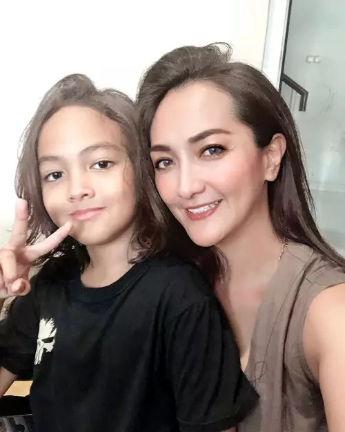 transformasi Kirey penyanyi 90-an © Instagram