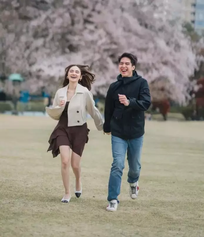 El Rumi beberkan alasan pilih Syifa Hadju © berbagai sumber