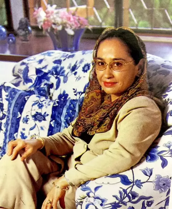 transformasi wanita iklan sabun 80-an © Instagram