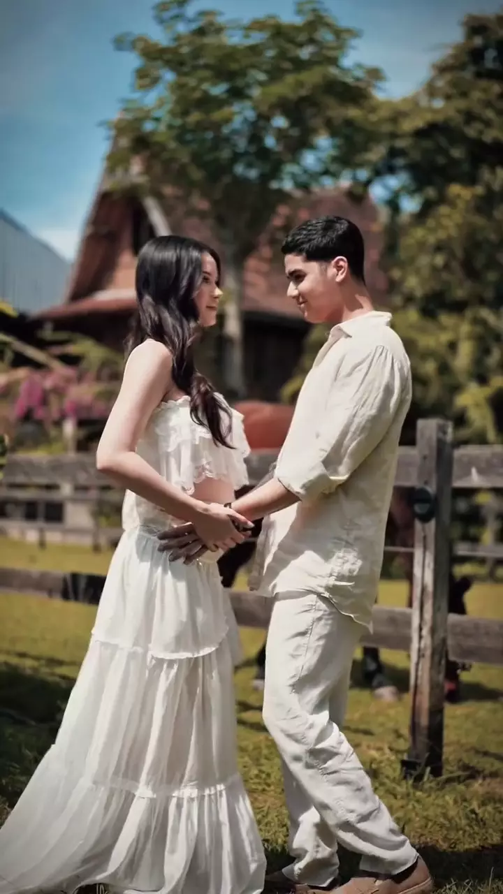 Alyssa Daguise dan Al Ghazali umumkan kehamilan anak pertama © 2025 Instagram