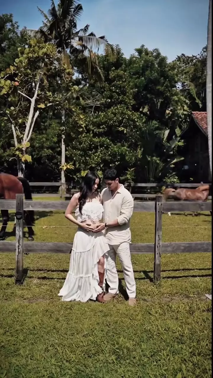 Alyssa Daguise dan Al Ghazali umumkan kehamilan anak pertama © 2025 Instagram