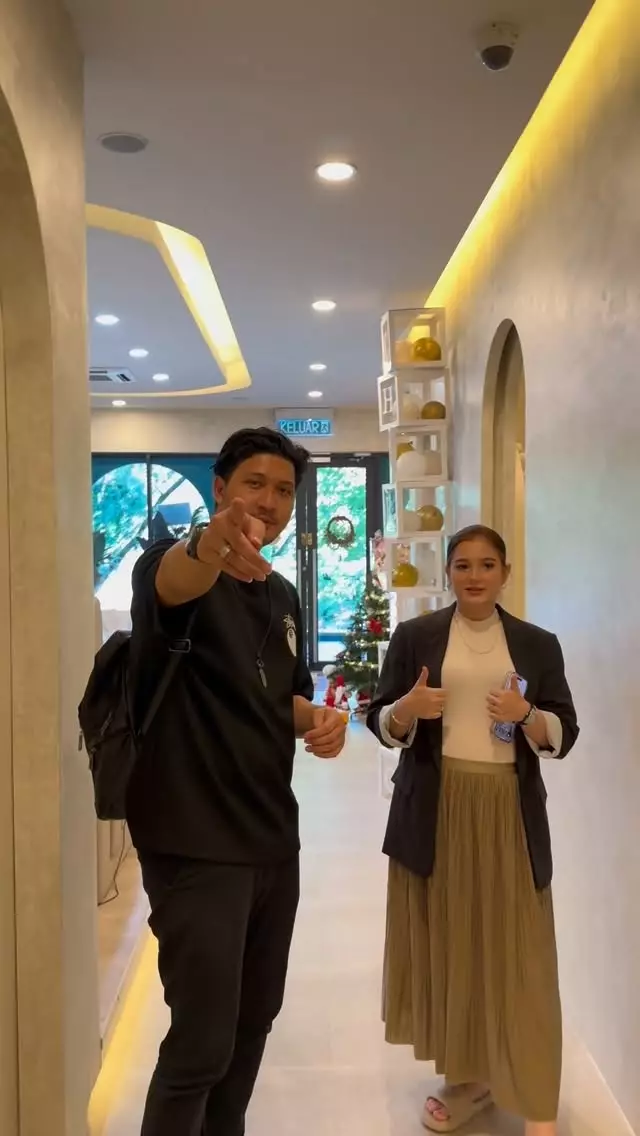 Aditya Zoni bertemu dengan Yasmine Ow di Malaysia © 2025 Instagram