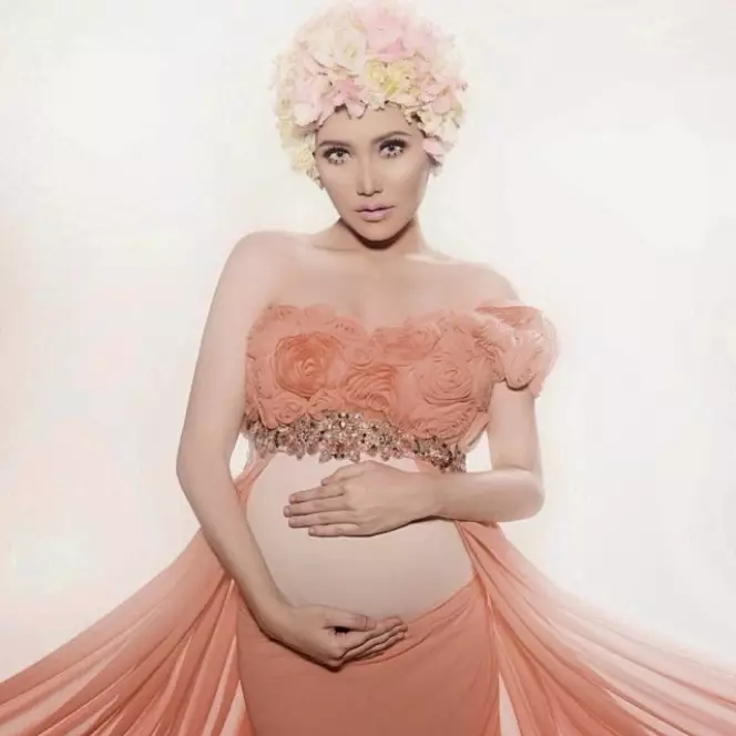 potret lawas ayu ting ting dari hamil © berbagai sumber potret lawas ayu ting ting dari hamil © berbagai sumber