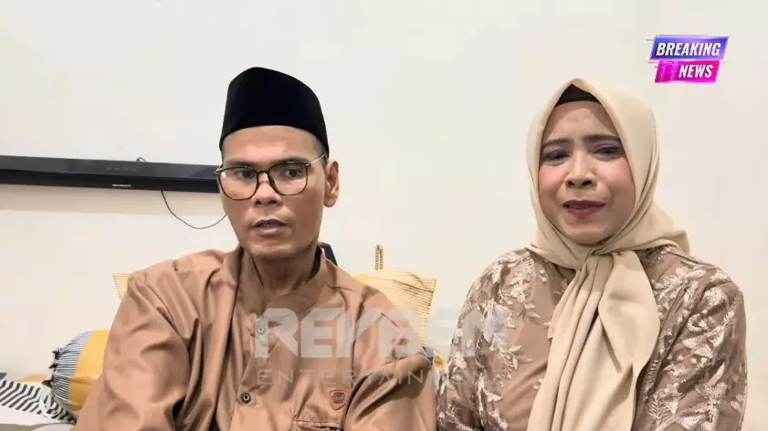 Fahmi Bo resmi nikah lagi dengan eks istri © berbagai sumber Fahmi Bo resmi nikah lagi dengan eks istri © berbagai sumber