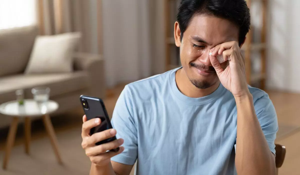 100 Kata-kata lucu cinta bertepuk sebelah tangan, bikin ketawa meski pedih