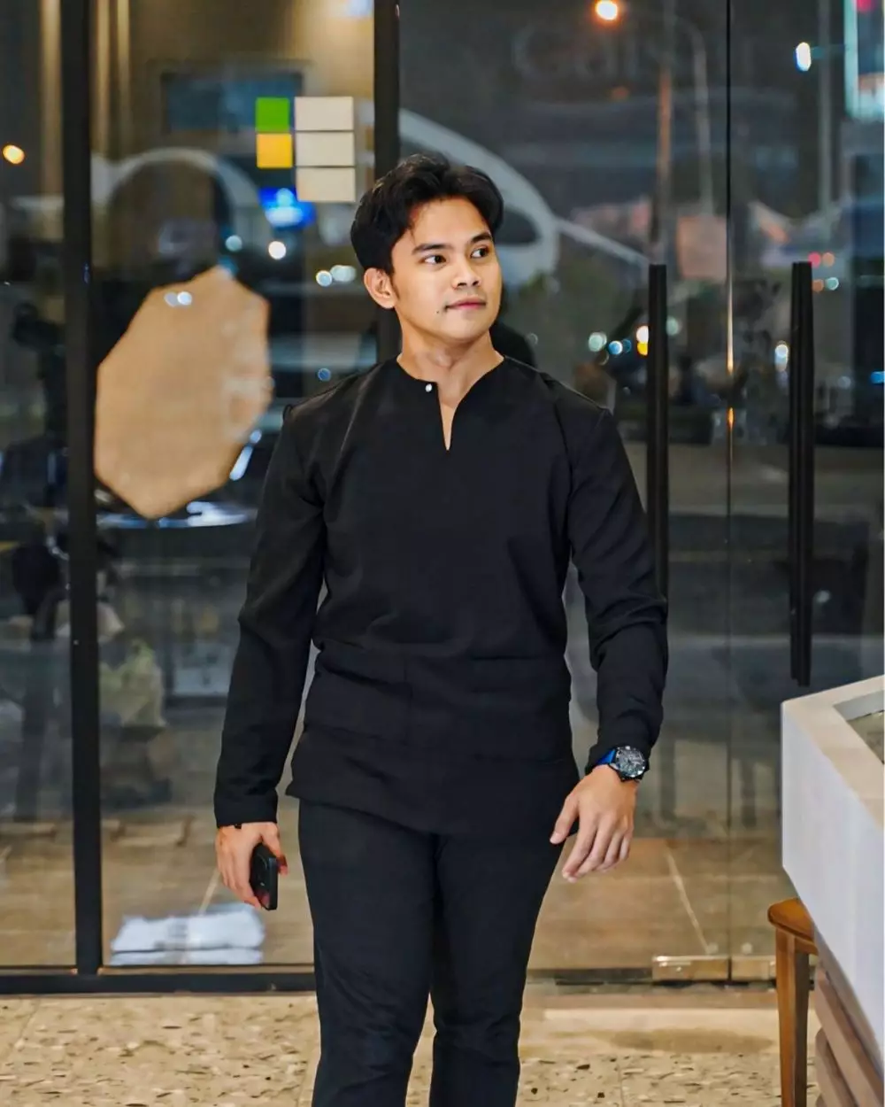 Insanul Fahmi suami Wardatina Wana © Instagram Insanul Fahmi suami Wardatina Wana © Instagram