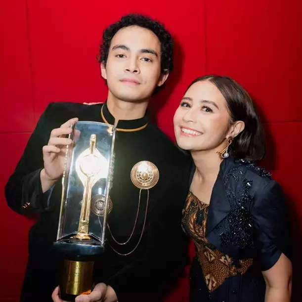 Prilly Latuconsina dituduh 'main mata' imbas Omara menang di FFI, beri klarifikasi tanpa emosi