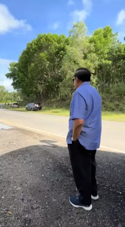 SBY spontan lukis pemandangan desa Wonogiri © TikTok