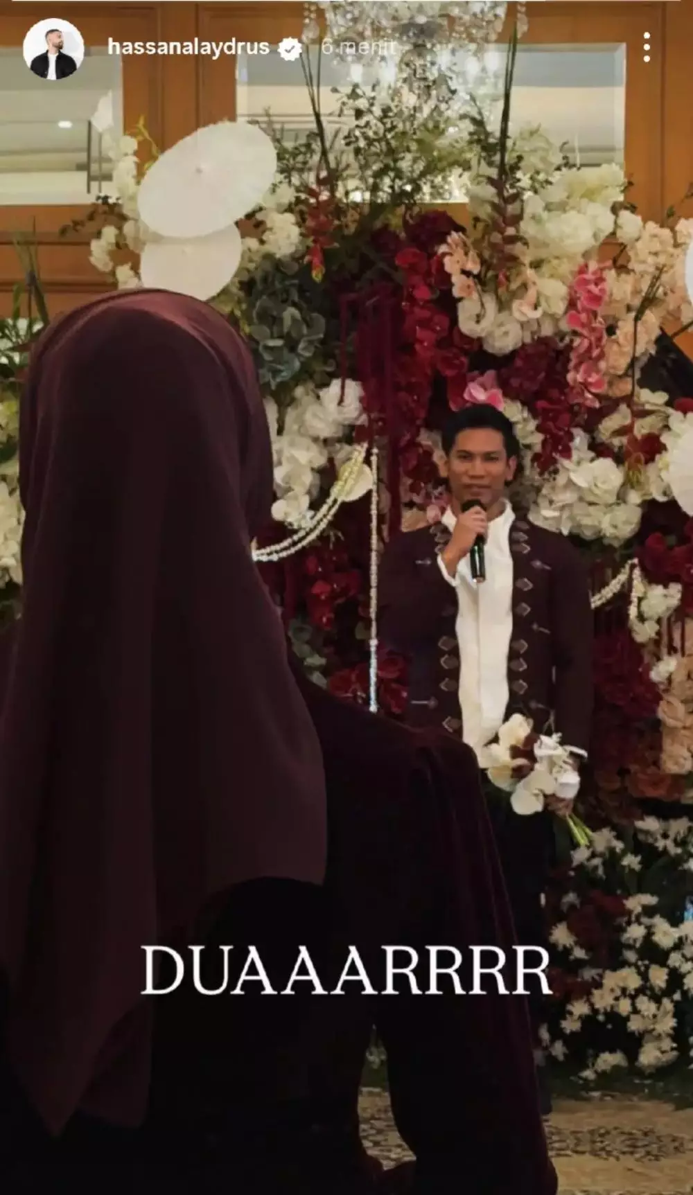 Dara Arafah dilamar Rehan Mubarak © berbagai sumber Dara Arafah dilamar Rehan Mubarak © berbagai sumber