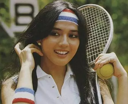 Pesona masa muda ibu seleb jadi model lawas © berbagai sumber Pesona masa muda ibu seleb jadi model lawas © berbagai sumber