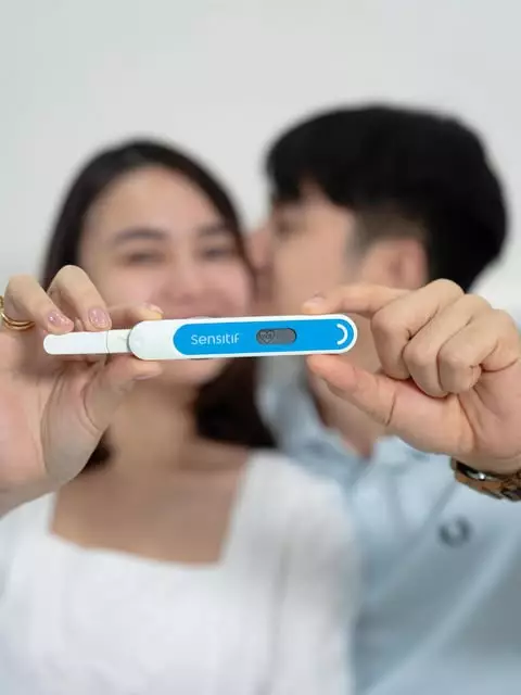 Amanda Manopo dan Kenny Austin umumkan kehamilan © 2025 berbagai sumber