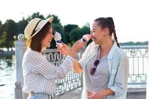 100 Kata-kata lucu sindiran halus buat teman lupa janji, biar teguranmu ngena tapi tetap santai