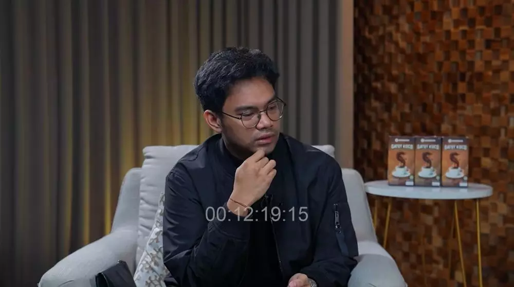 Wardatina Mawa tetap proses hukum usai Insanul Fahmi akui nikah siri © 2025 brilio.net Wardatina Mawa tetap proses hukum usai Insanul Fahmi akui nikah siri © 2025 brilio.net