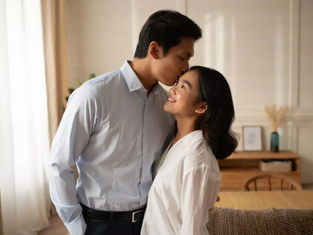 Kata-kata bijak kehidupan rumah tangga harmonis © 2025 brilio.net