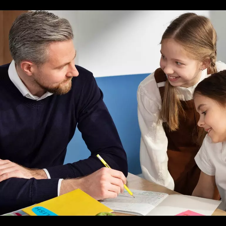 100 Kata-kata bijak guru untuk murid penuh nasihat, bantu kamu tetap fokus meski lagi banyak distraksi