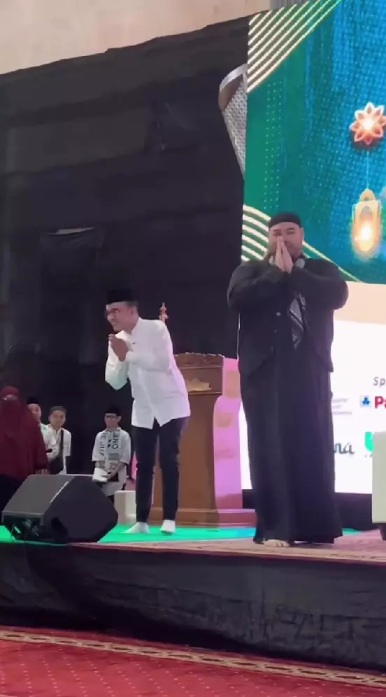Ruben Onsu jadi pembicara tabligh akbar © Instagram