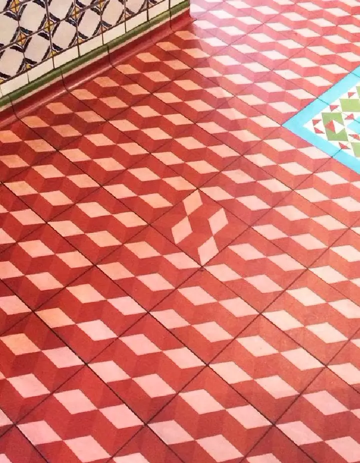 benda nggak simetris © TikTok