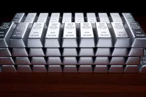 Harga perak tembus rekor sepanjang masa, naik 13% hanya dalam sebulan