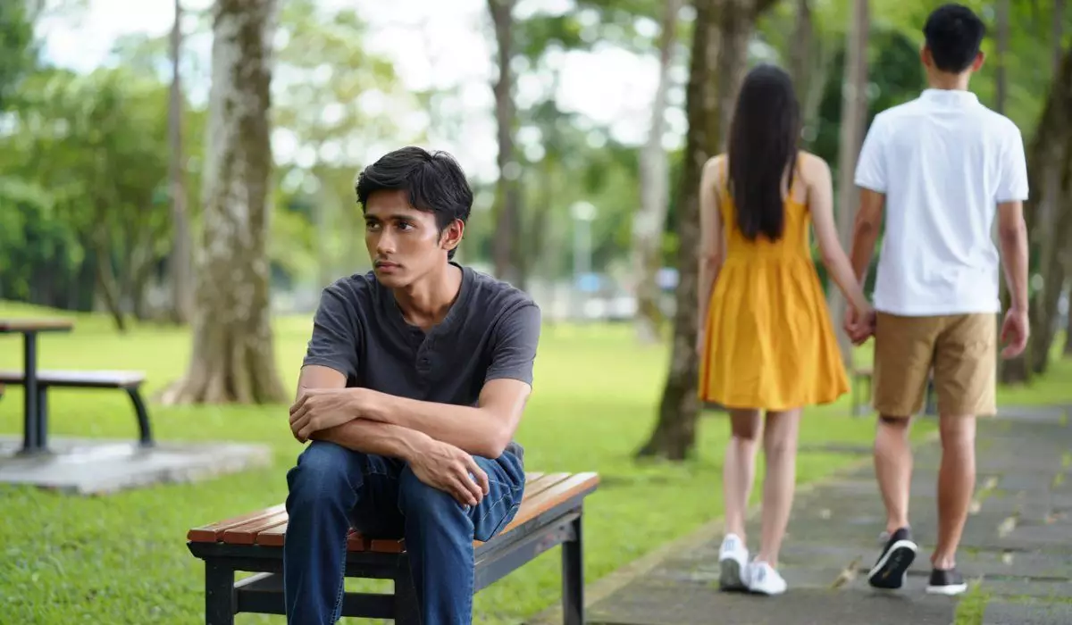 100 Kata-kata bijak cinta tak harus memiliki, menenangan untuk hati yang tersakiti