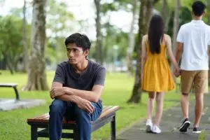 100 Kata-kata bijak cinta tak harus memiliki, menenangan untuk hati yang tersakiti