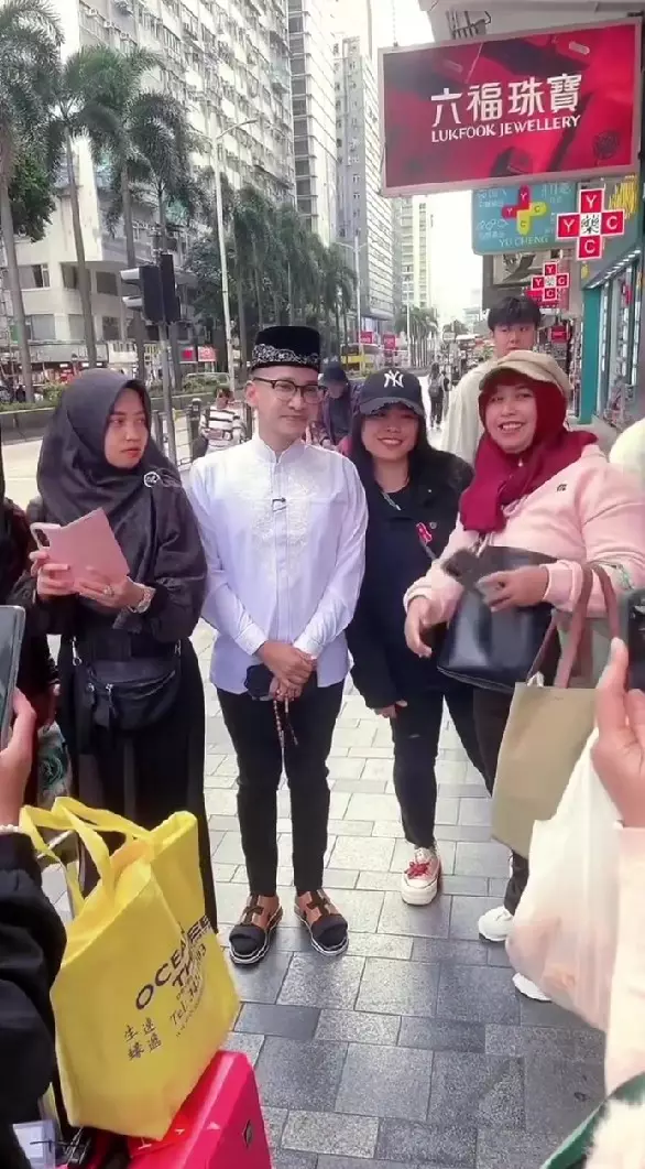 Ruben Onsu haul Akbar di Hong Kong © Instagram Ruben Onsu haul Akbar di Hong Kong © Instagram