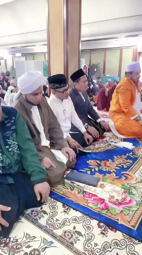 Ruben Onsu haul Akbar di Hong Kong © Instagram Ruben Onsu haul Akbar di Hong Kong © Instagram