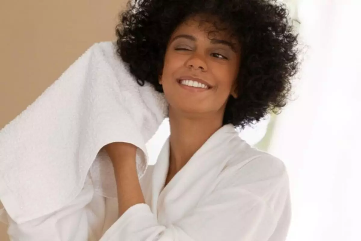 Andalkan 2 bahan alami dan tak repot beli lagi, begini trik simpel bikin sampo batang