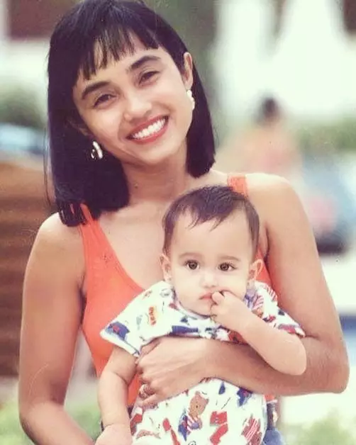 gaya stylish masa muda ibu pesinetron © instagram gaya stylish masa muda ibu pesinetron © instagram