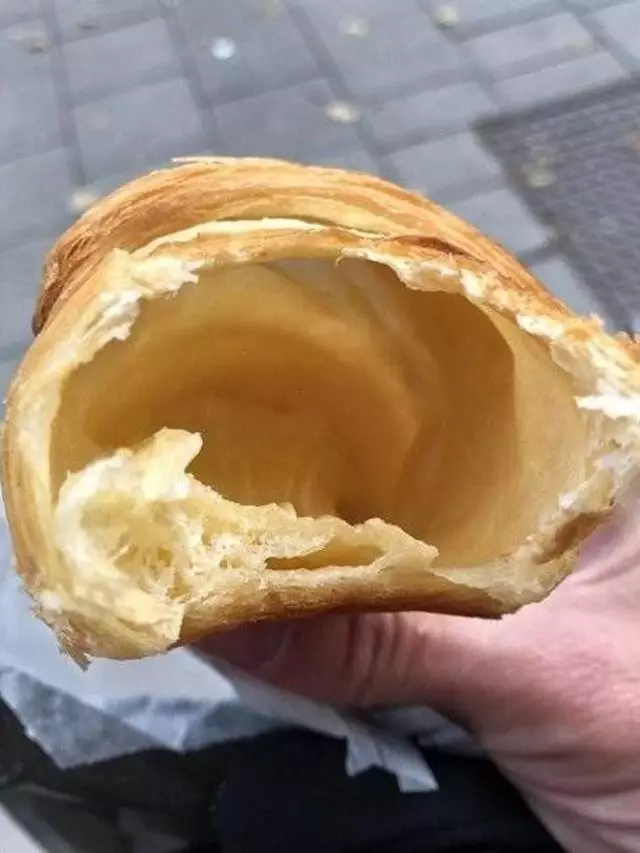 momen apes pas makan roti © Berbagai sumber