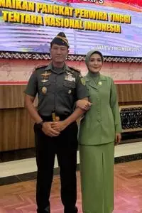 9 Potret Juliana Moechtar dampingi suami di acara kenaikan pangkat, kini jabat brigadir jenderal TNI