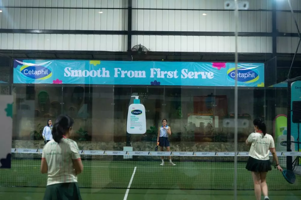 Smooth From First Serve Cetaphil  Cetaphil 