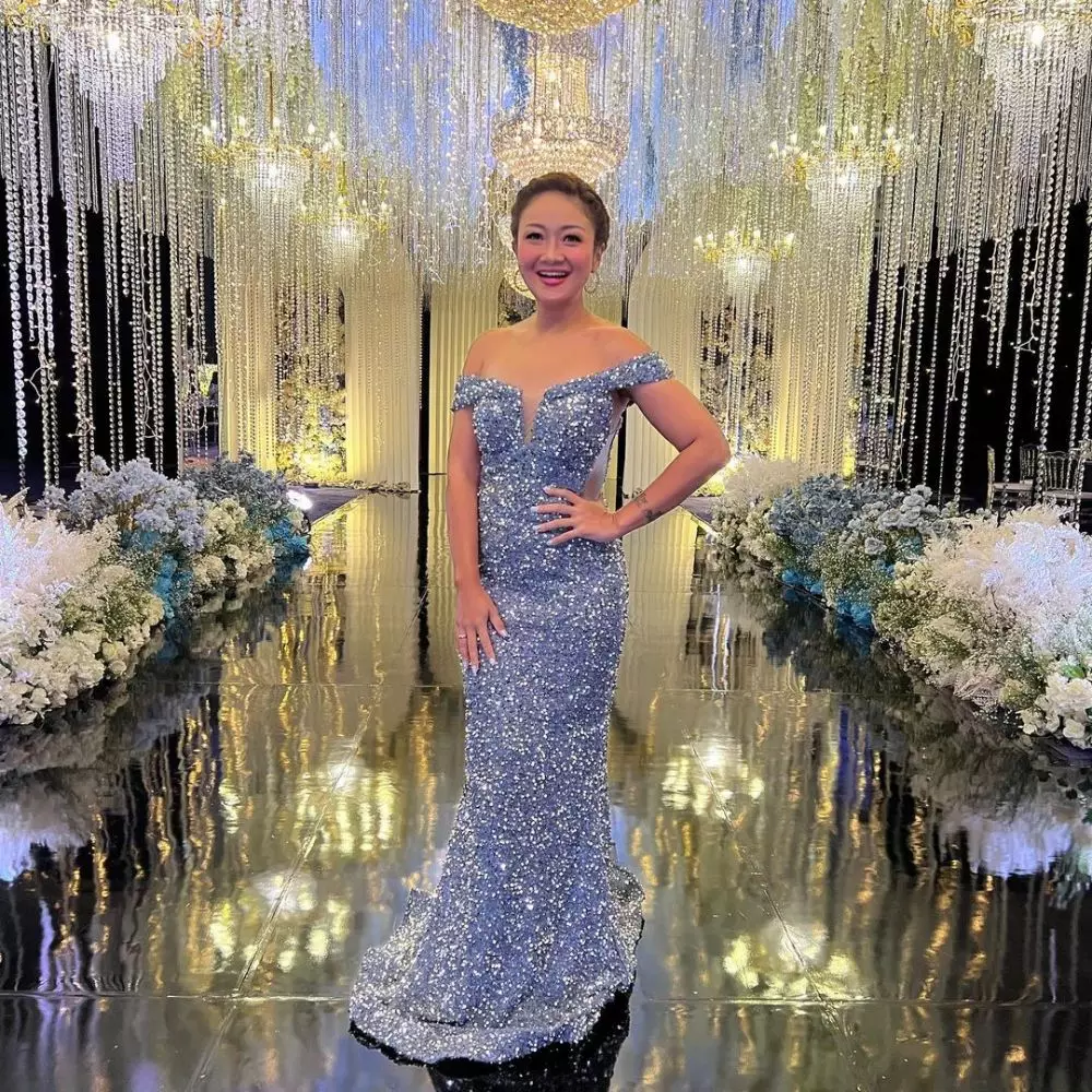 presenter acara 90-an makin body goals di usia 40 tahun © berbagai sumber presenter acara 90-an makin body goals di usia 40 tahun © berbagai sumber