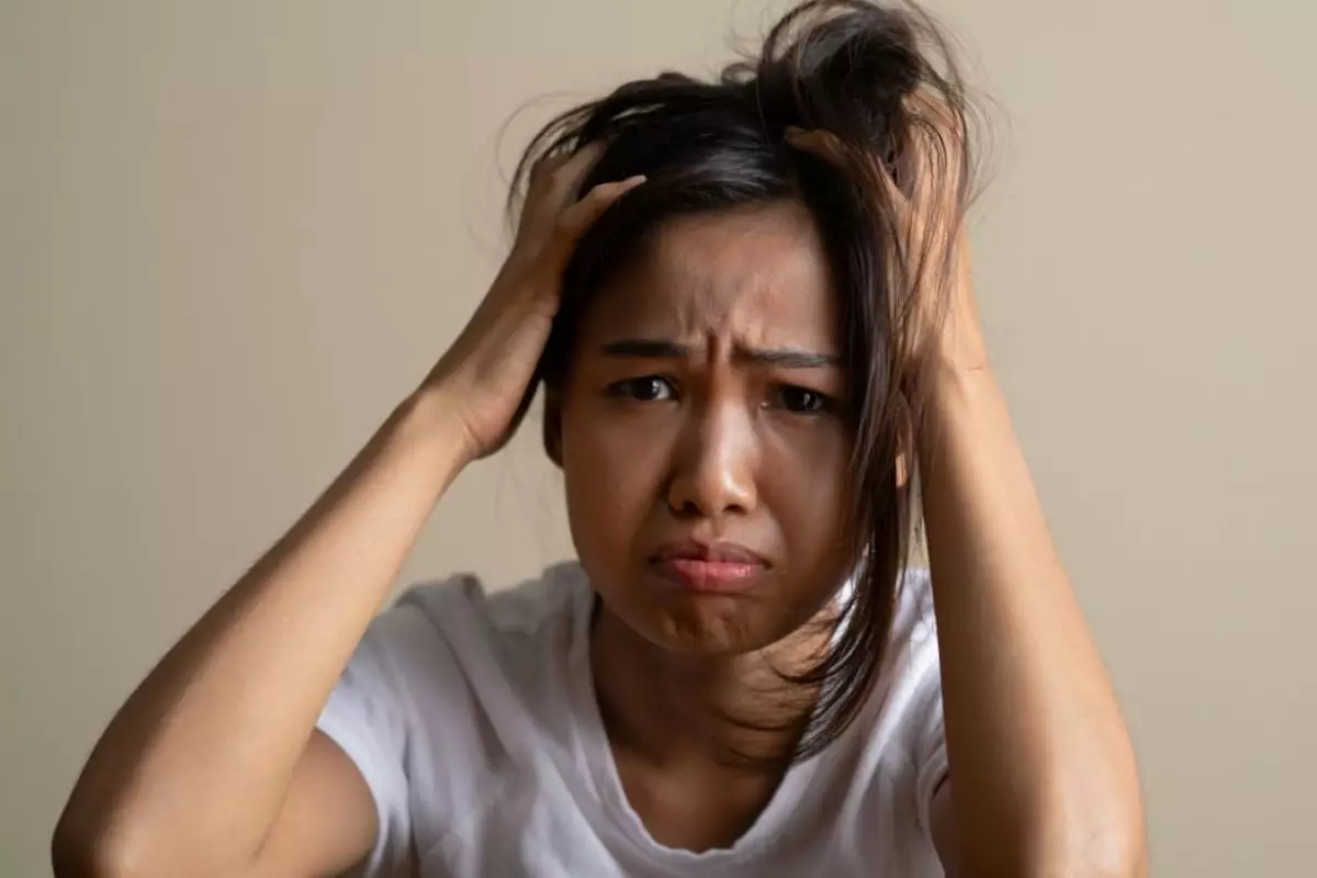 10 Rekomendasi shampo untuk rambut lepek, wangi tahan lama dan bebas minyak