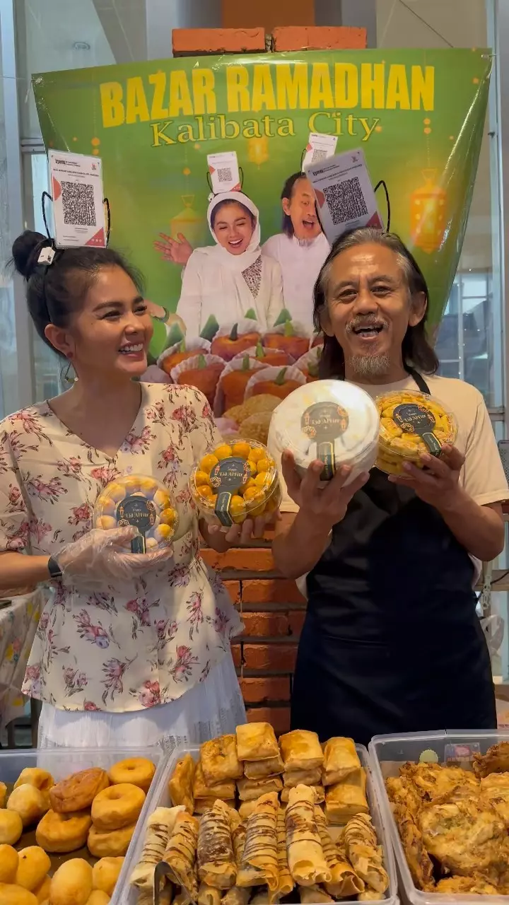 Kisah perjuangan Karina Ranau dampingi Epy Kusnandar © 2025 brilio.net Kisah perjuangan Karina Ranau dampingi Epy Kusnandar © 2025 brilio.net