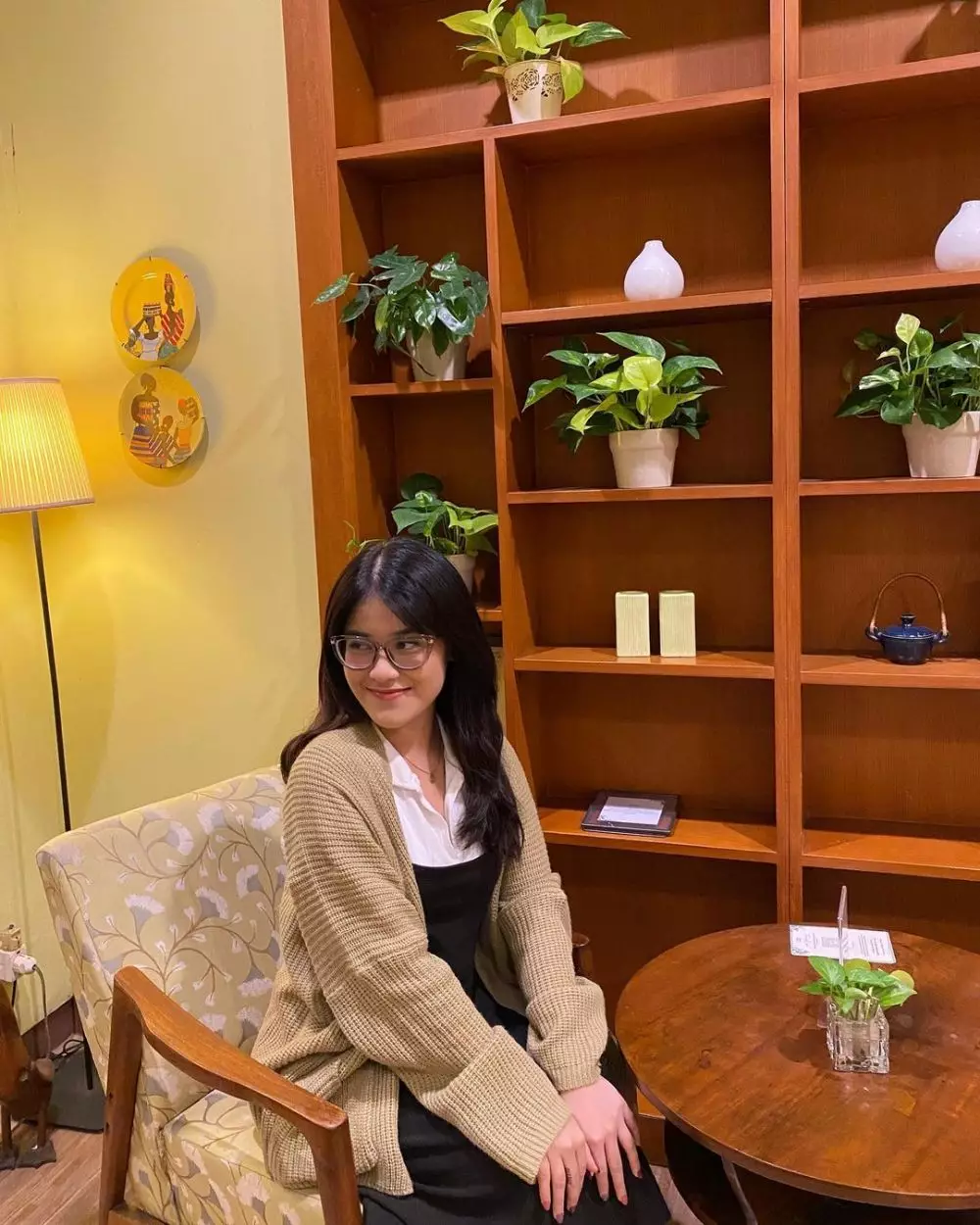 potret bocah foto bareng bj habibie © instagram