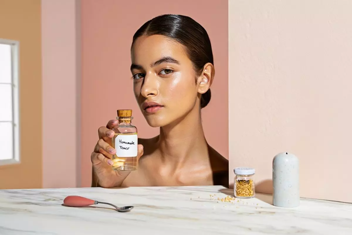 Nggak perlu scrub, toner dari 1 bumbu masak ini bikin pori-pori lebih bersih dan wajah glowing alami