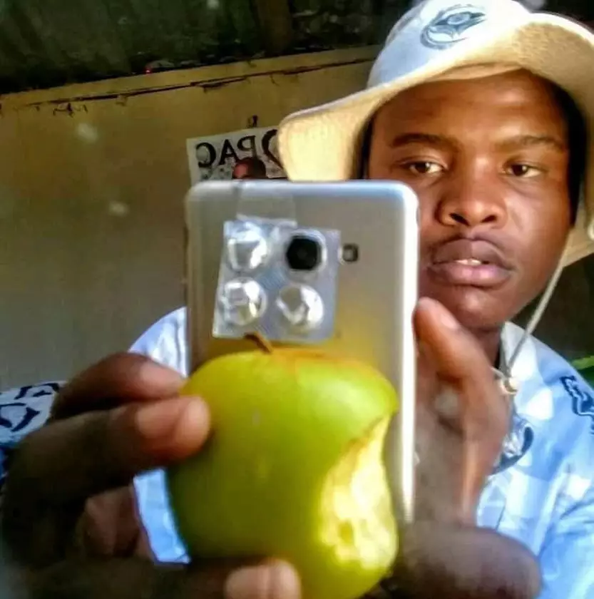 bentuk kamera iphone nyeleneh © berbagai sumber